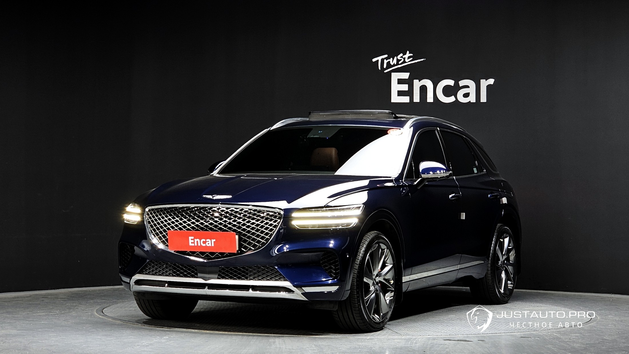 Автомобиль Genesis GV70