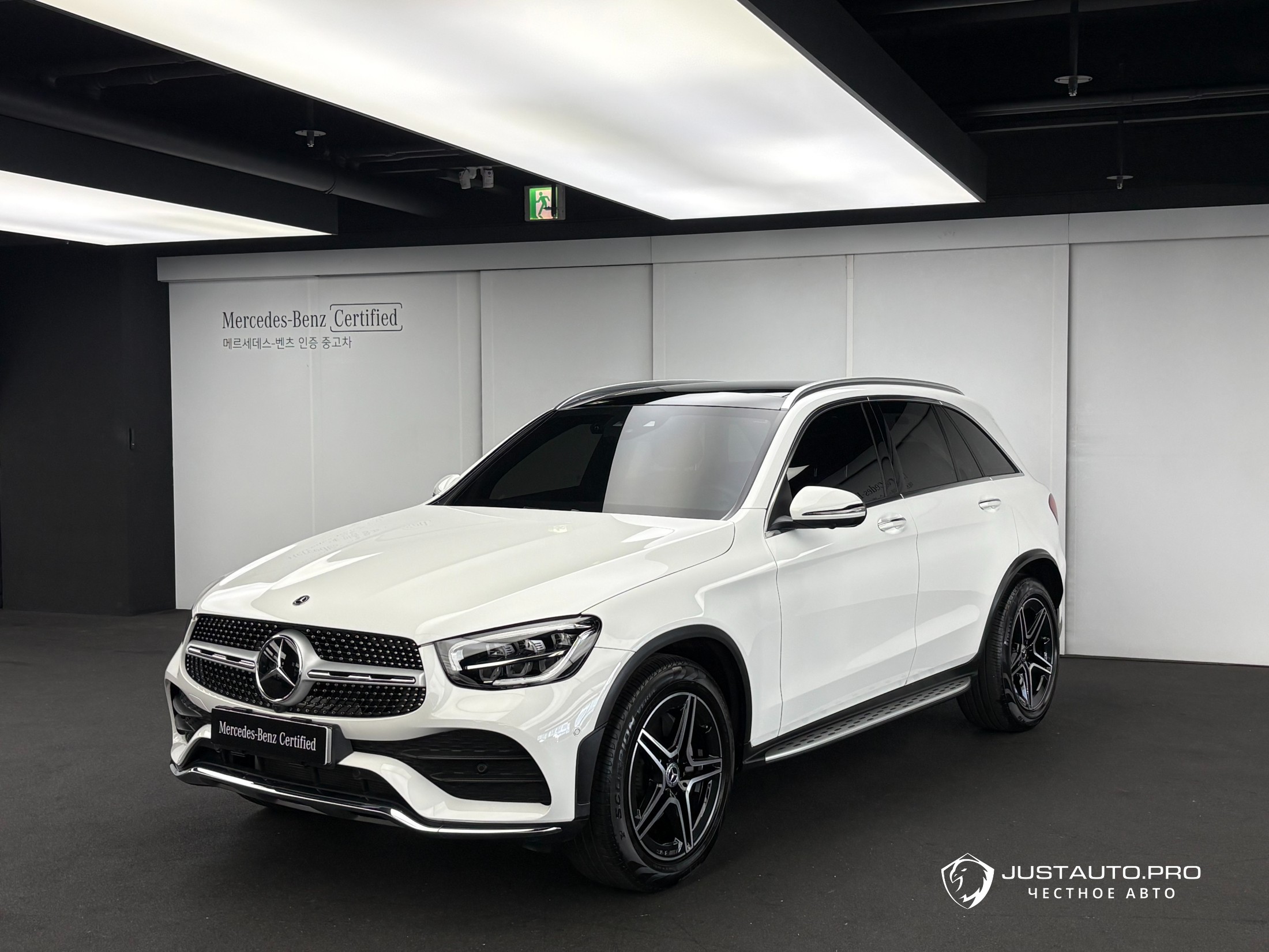 Автомобиль Mercedes-Benz GLC-Class