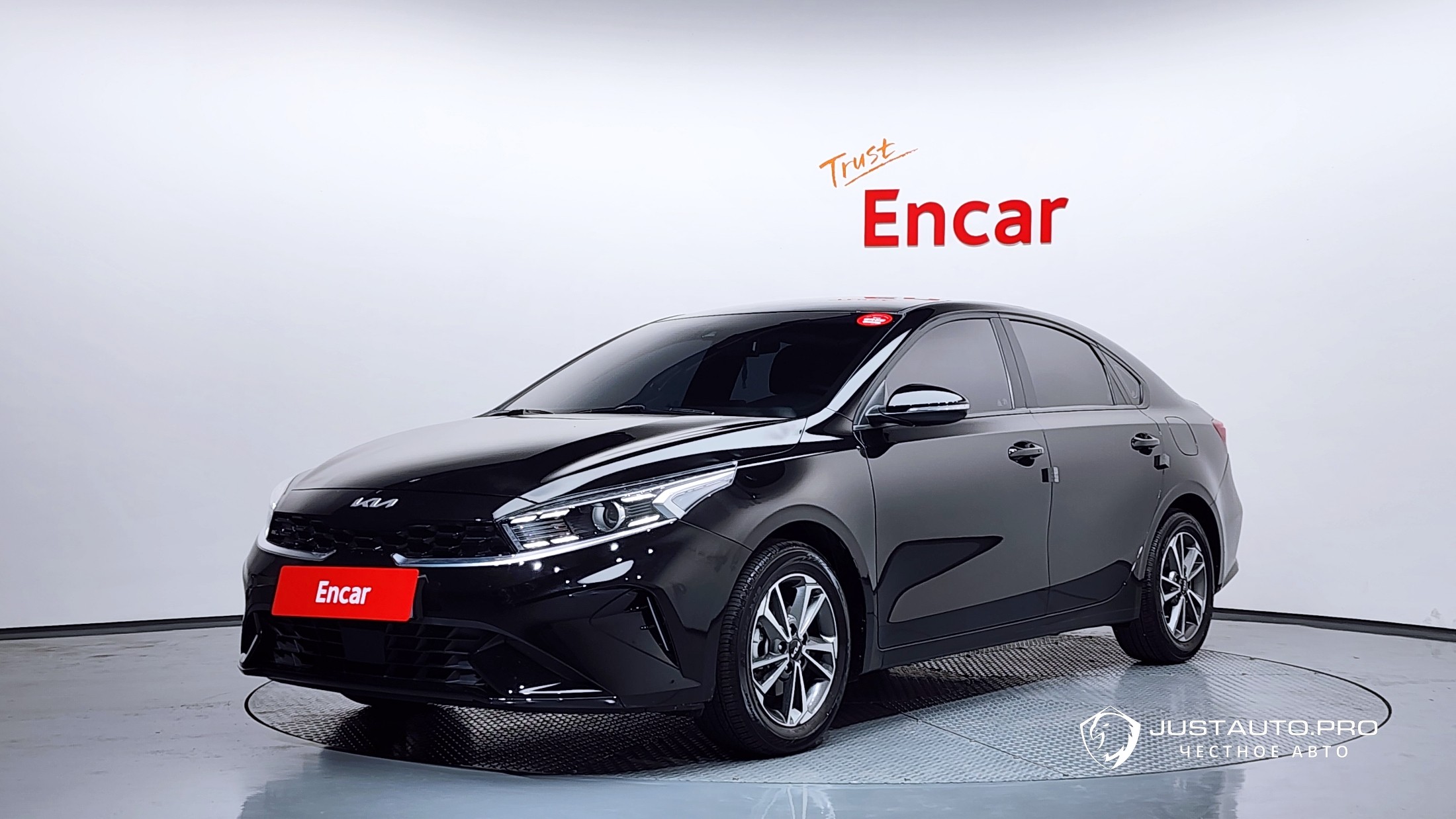 Автомобиль Kia K3