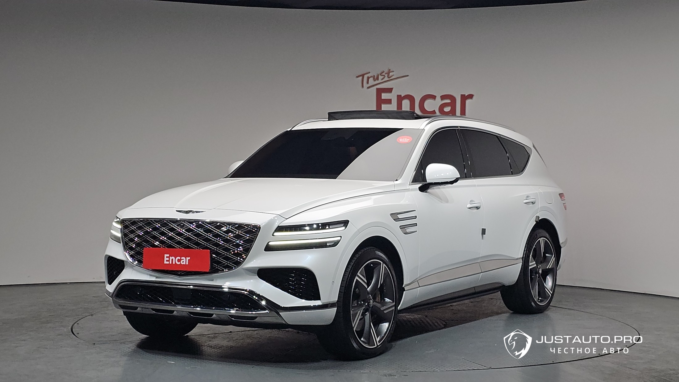 Автомобиль Genesis GV80