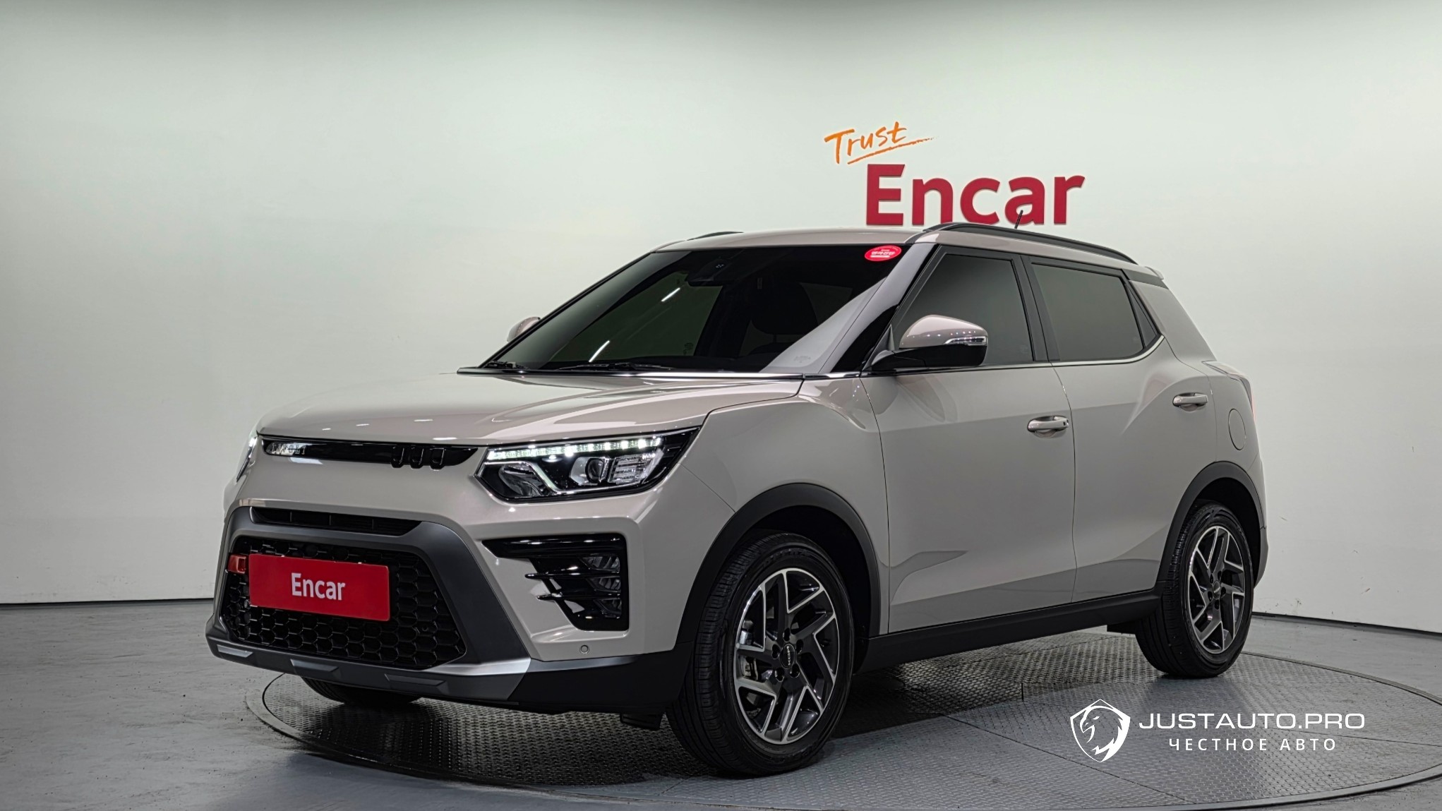 Автомобиль KG_Mobility_Ssangyong TIBOLI