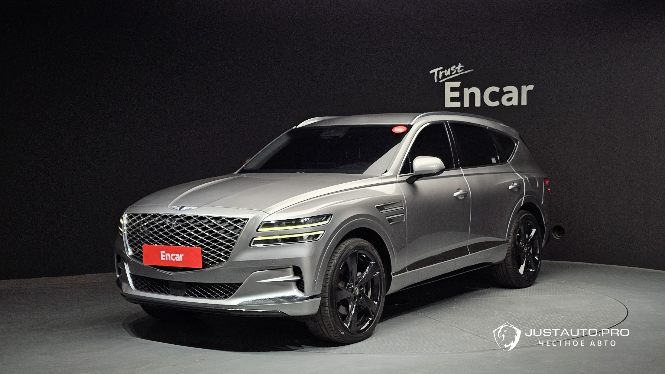 Автомобиль Genesis GV80