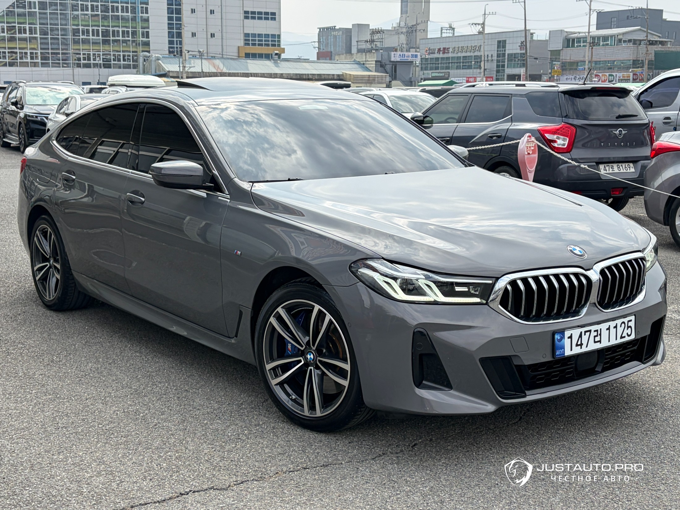 Автомобиль BMW Gran Turismo