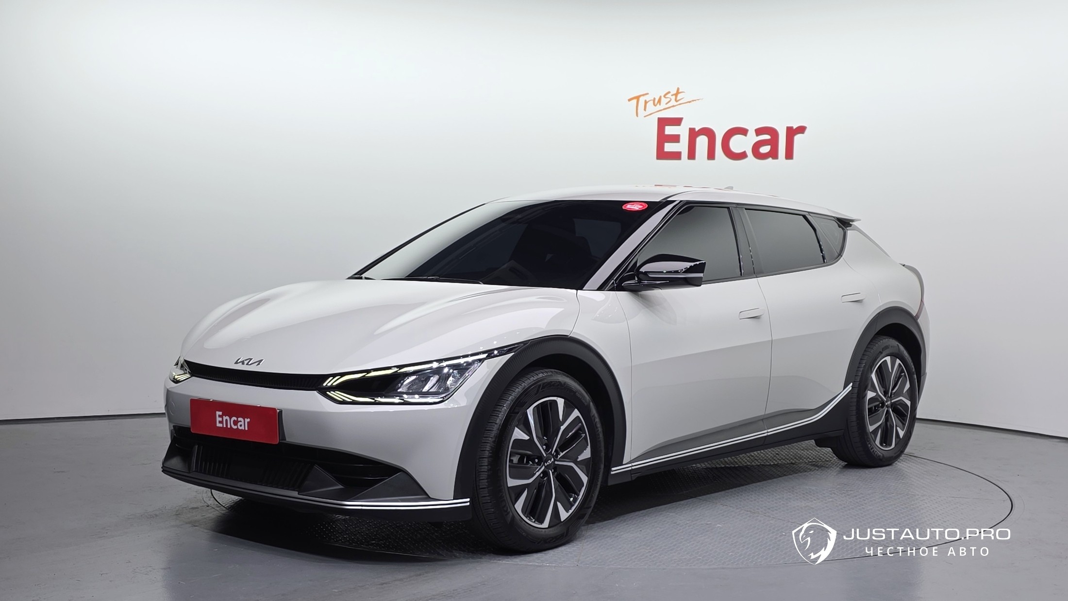 Автомобиль Kia EV6