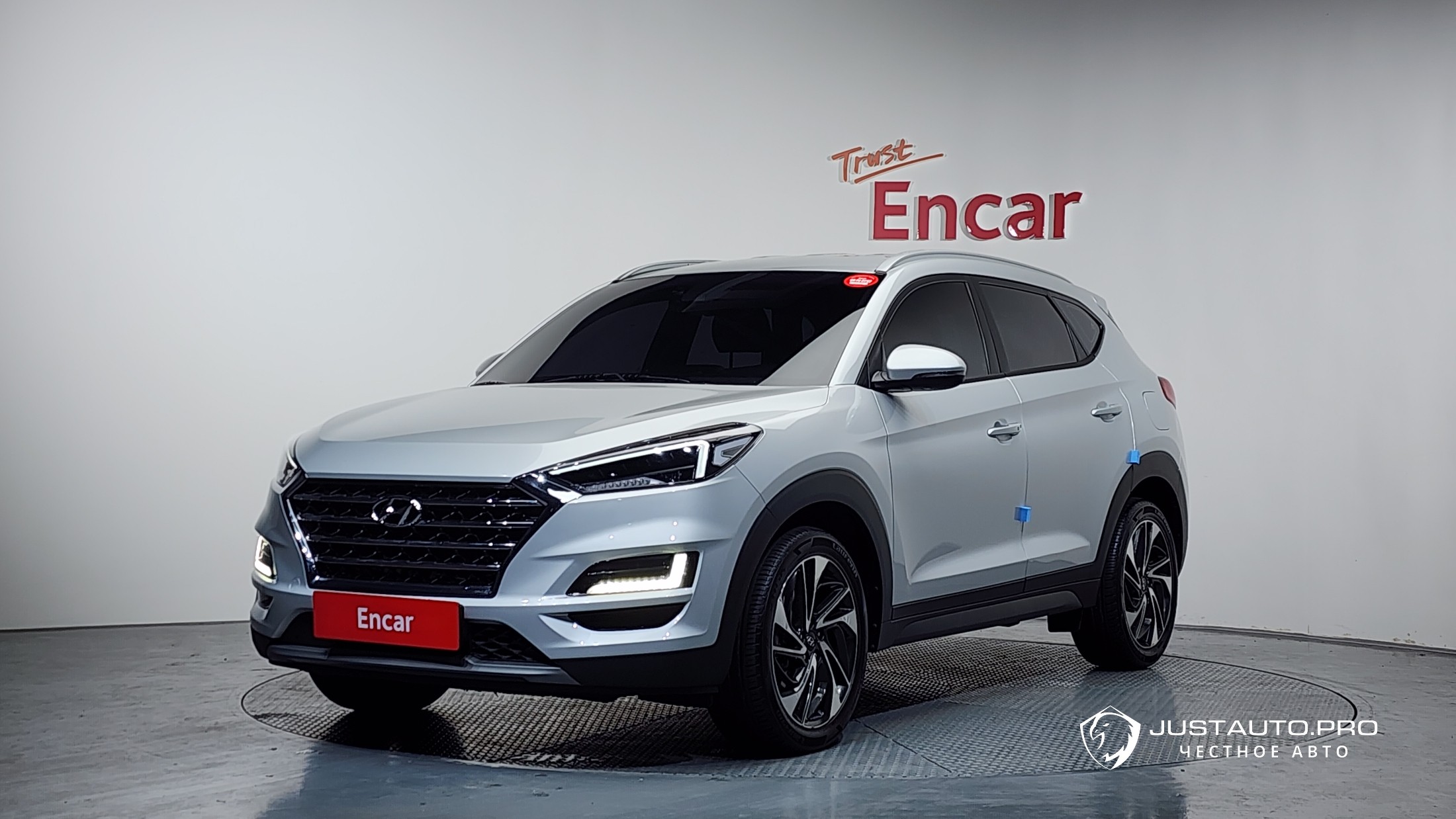 Автомобиль Hyundai Tucson