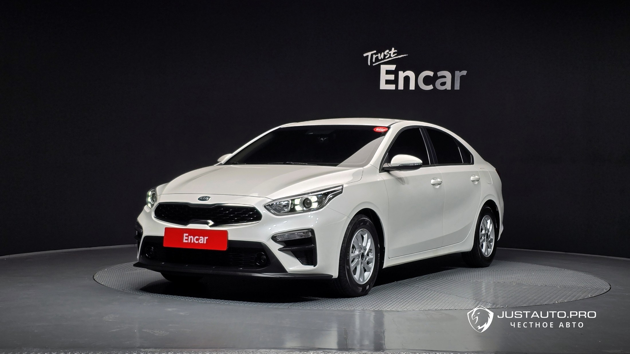 Автомобиль Kia K3