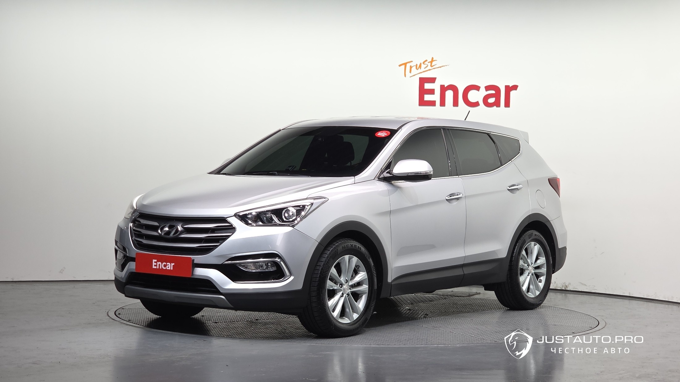 Автомобиль Hyundai Santafe