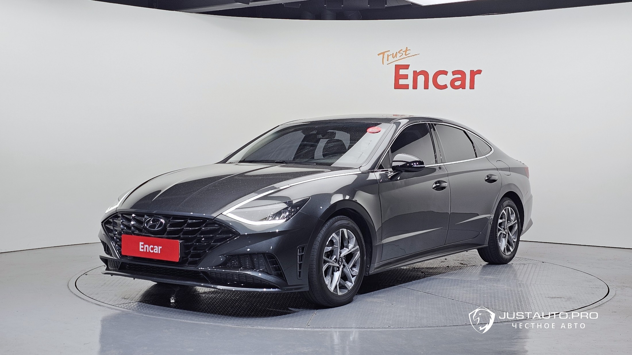 Автомобиль Hyundai Sonata