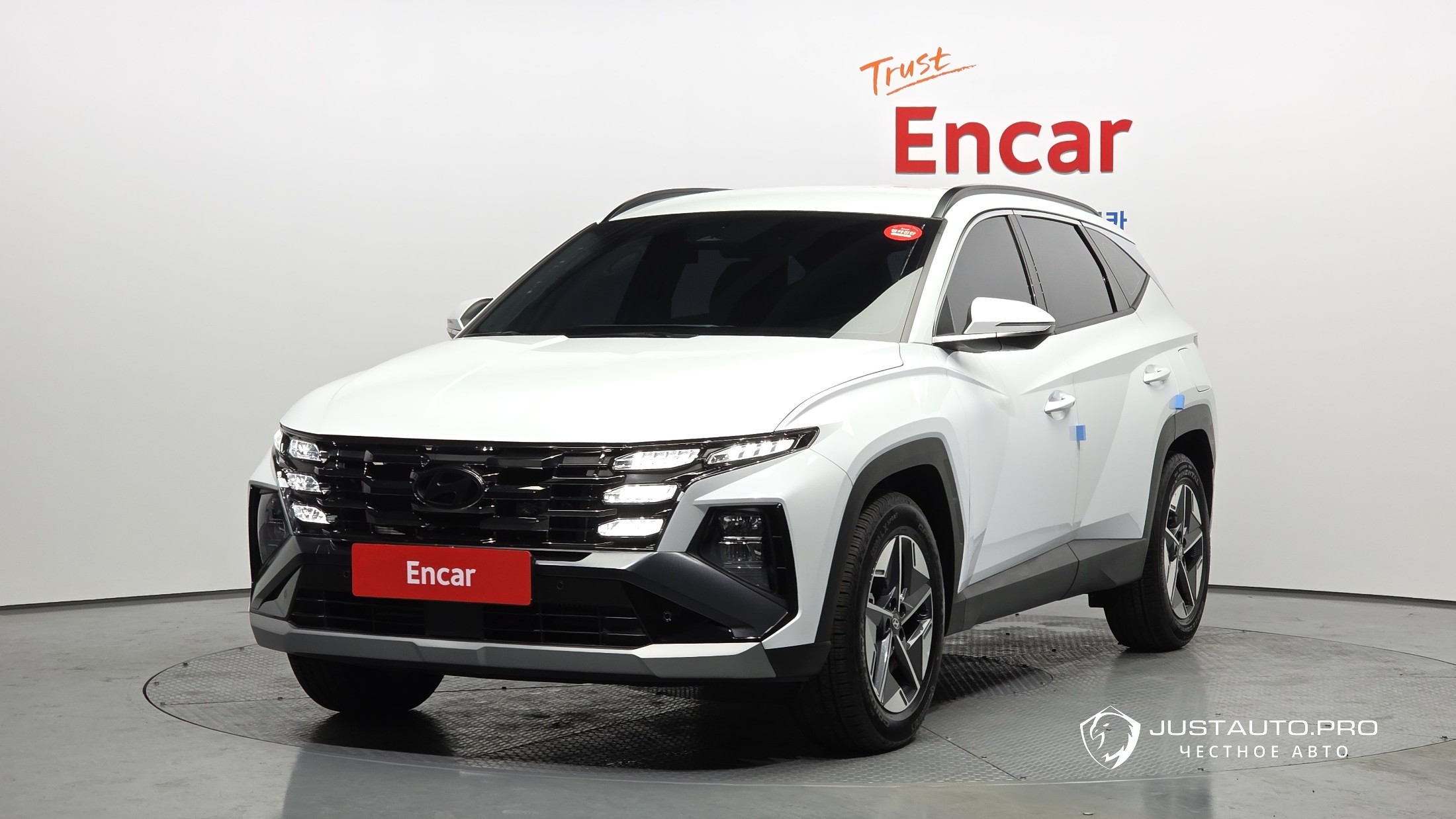 Автомобиль Hyundai Tucson