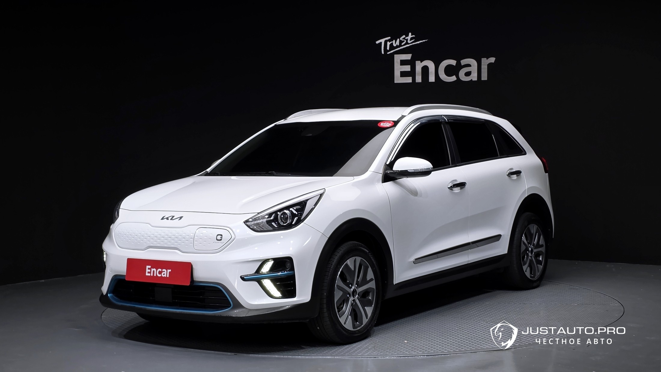 Автомобиль Kia Niro