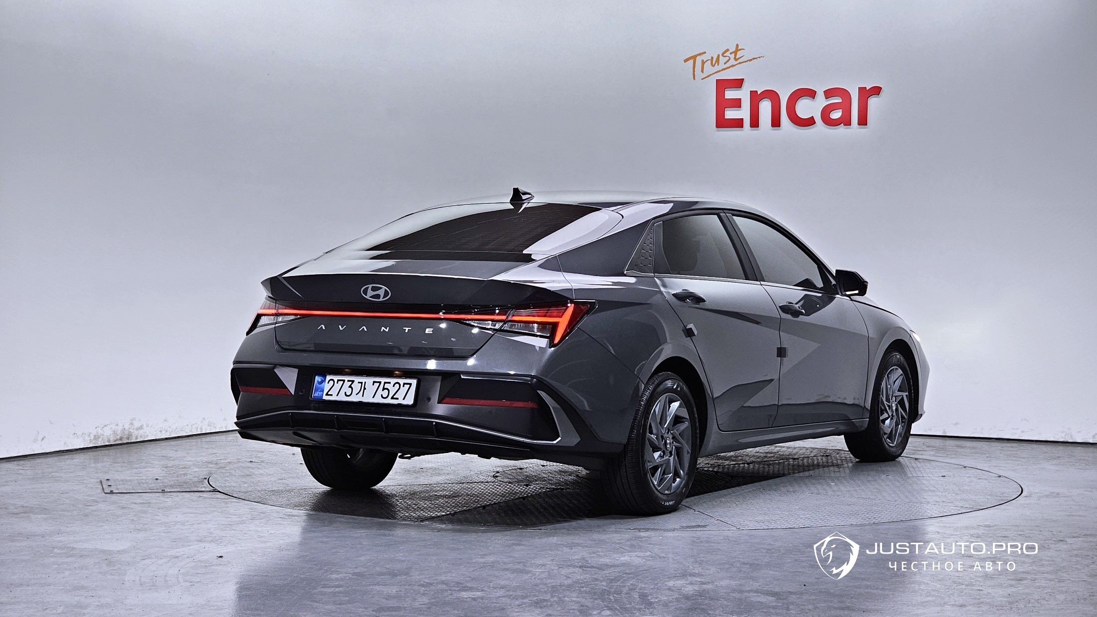 Автомобиль Hyundai AVANTE