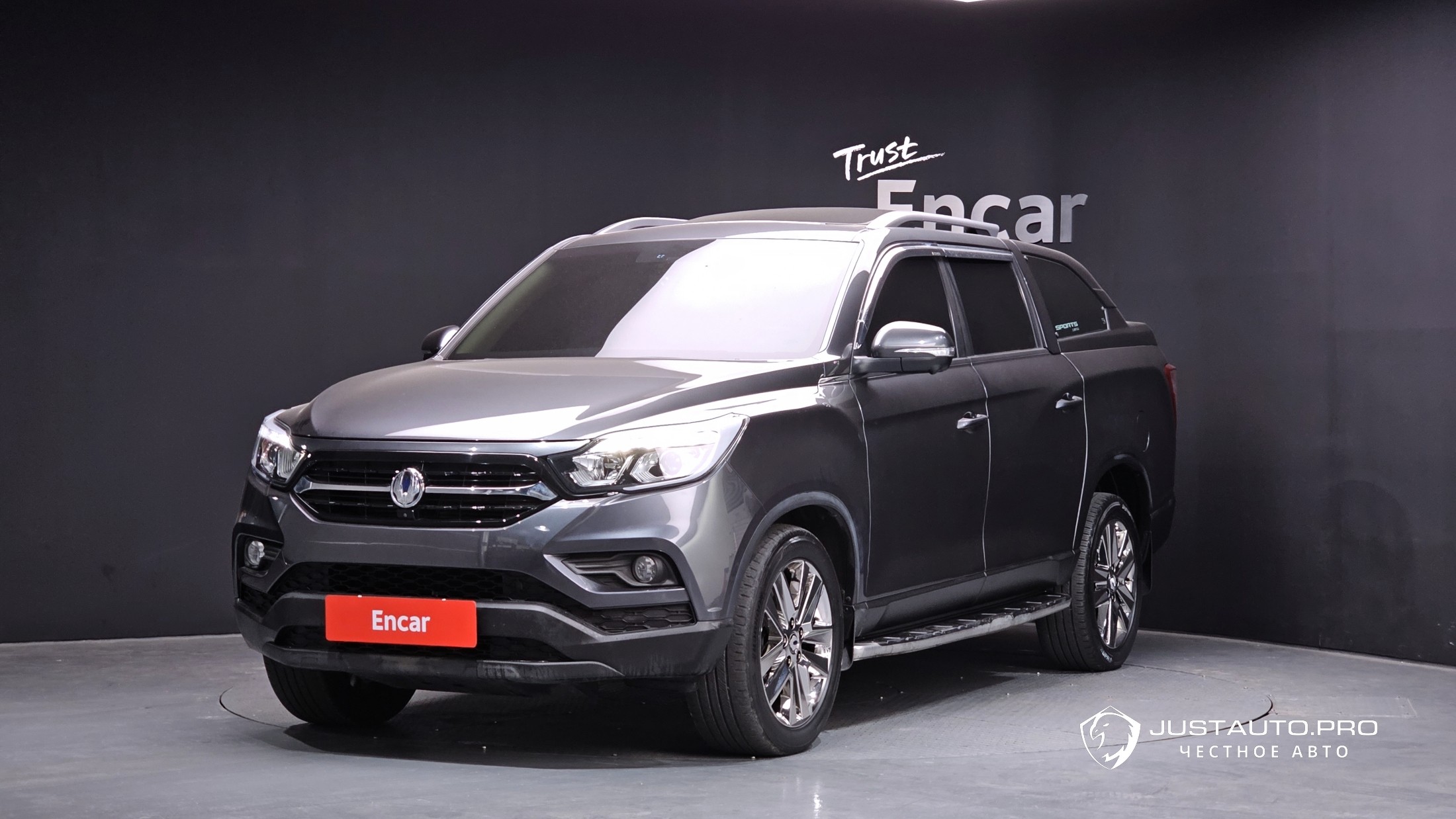 Автомобиль KG_Mobility_Ssangyong Rexton