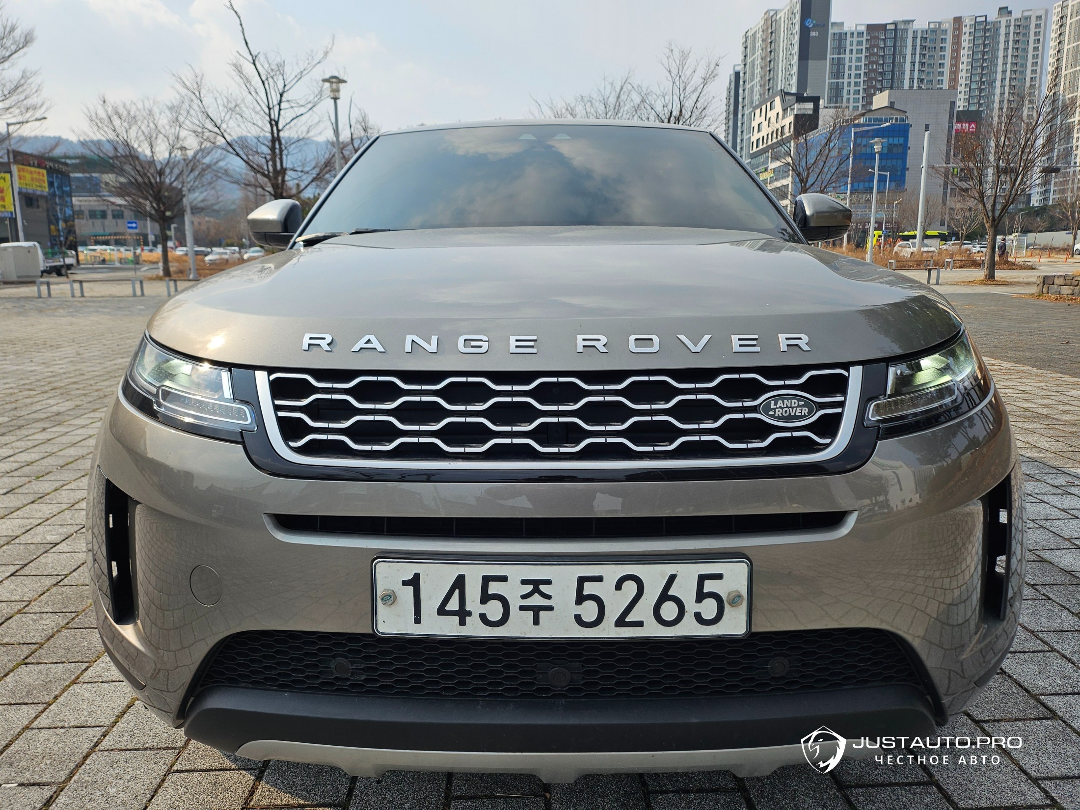 Автомобиль Land Rover Range Rover Evoque