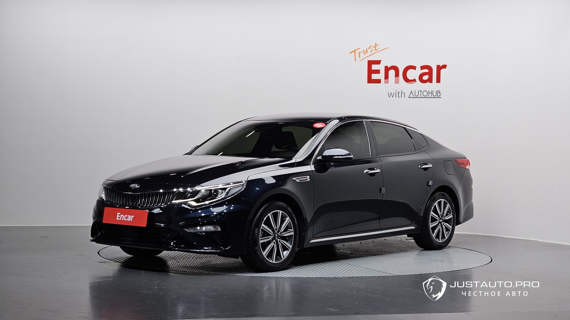 Автомобиль Kia K5