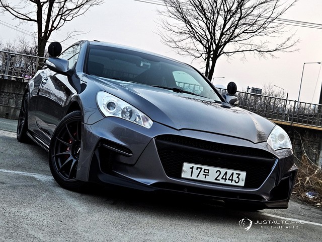 Автомобиль Hyundai Genesis