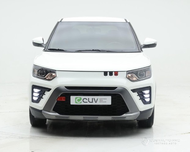 Автомобиль KG_Mobility_Ssangyong TIBOLI