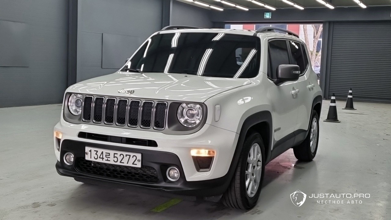 Автомобиль Jeep Renegade