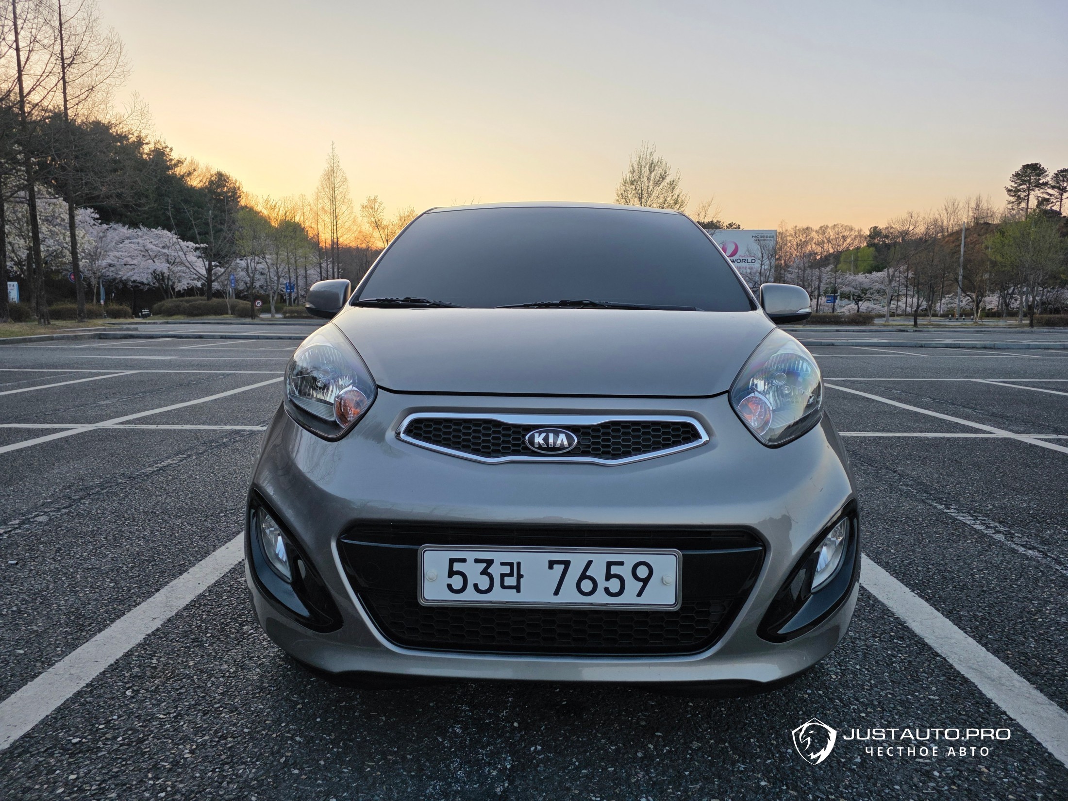 Автомобиль Kia morning