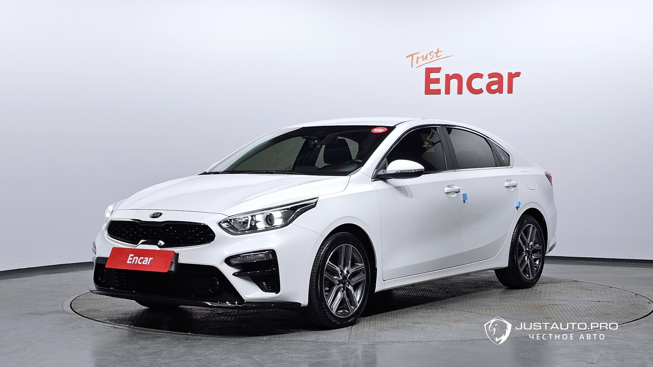 Автомобиль Kia K3