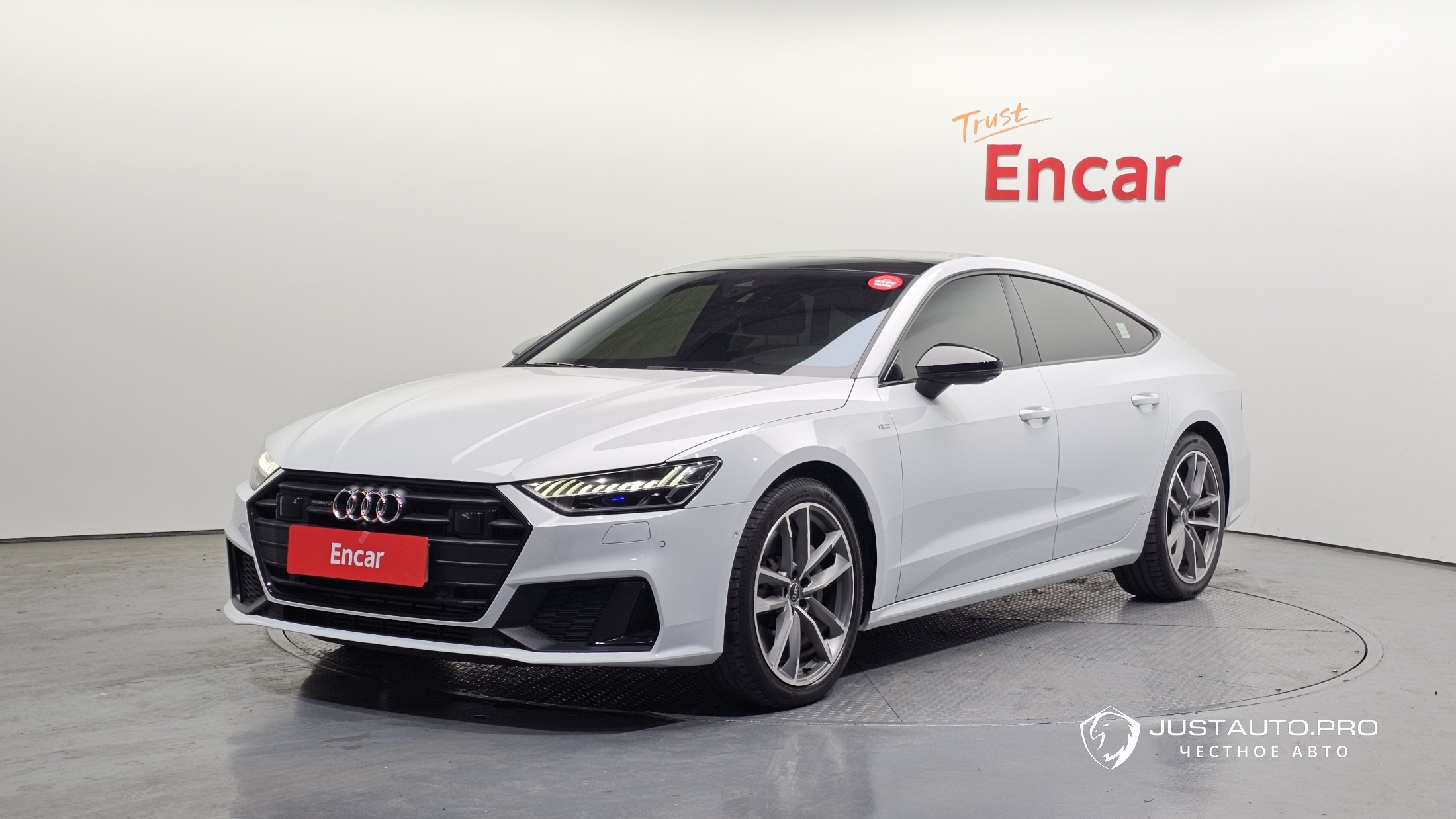 Автомобиль Audi A7