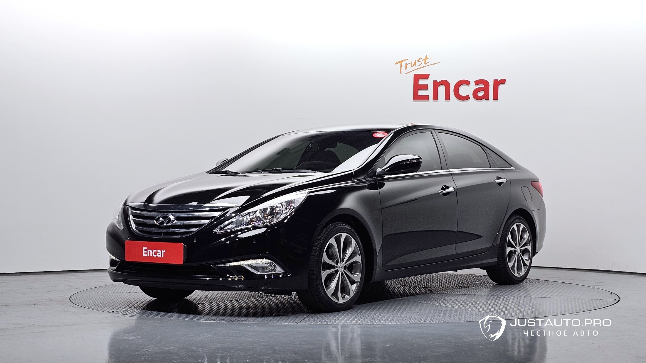 Автомобиль Hyundai Sonata