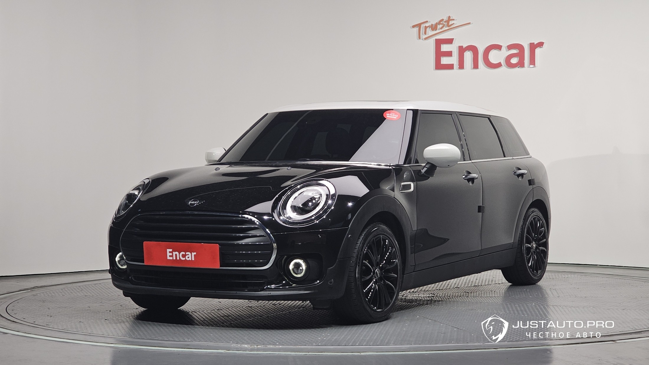 Автомобиль Mini Clubman