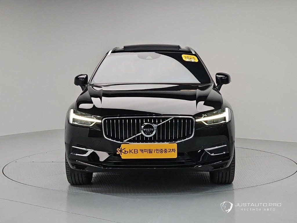 Автомобиль Volvo XC60