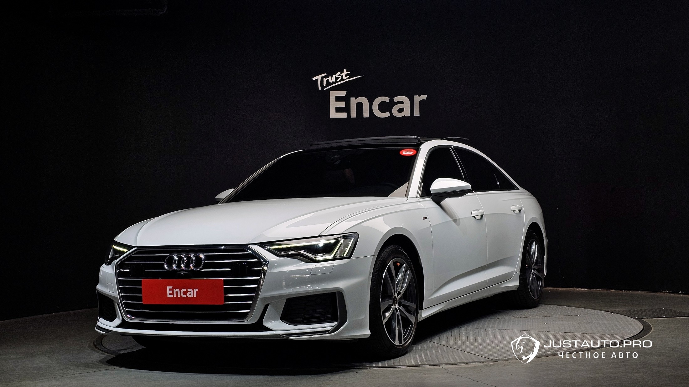 Автомобиль Audi A6