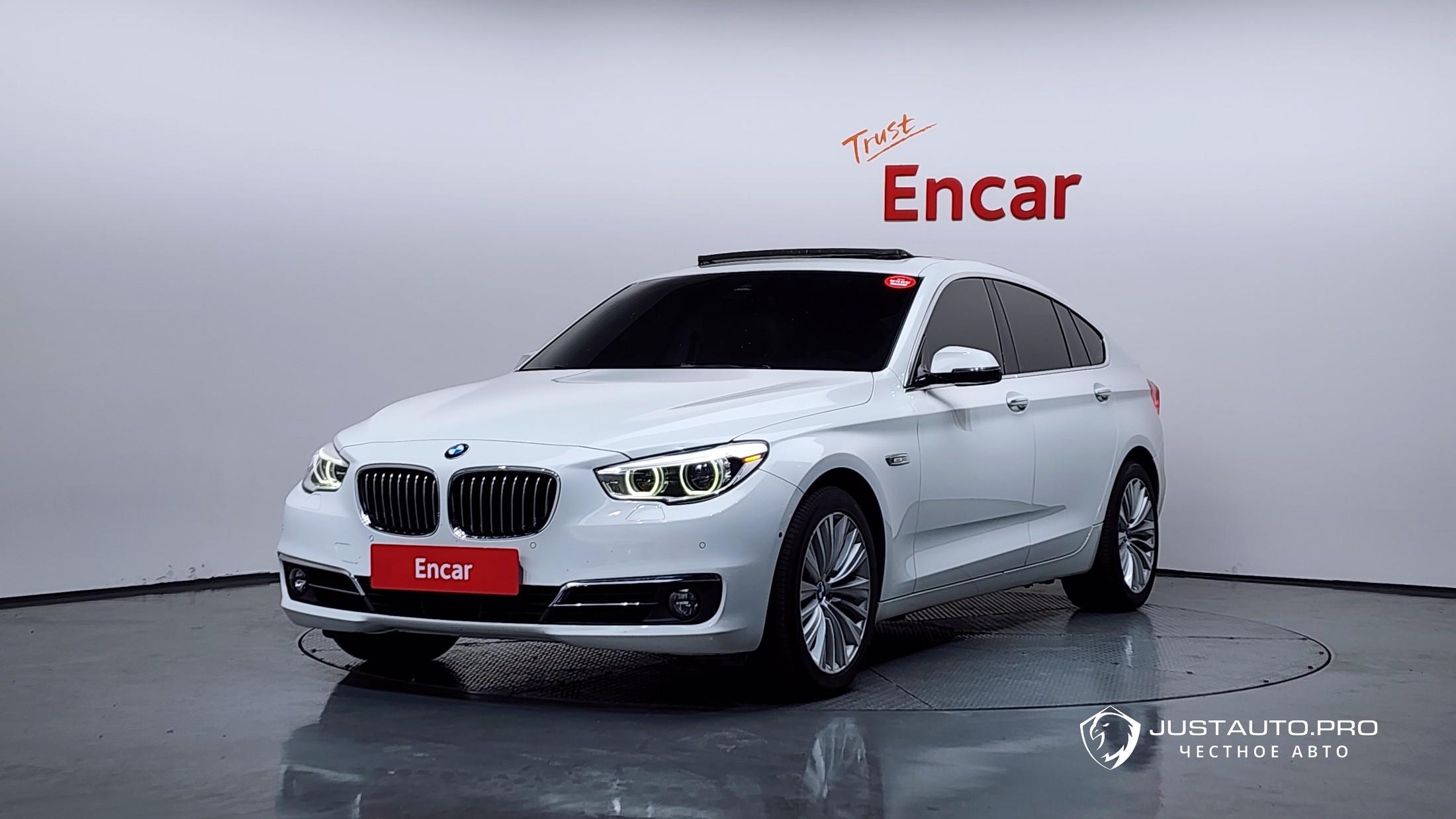 Автомобиль BMW Gran Turismo