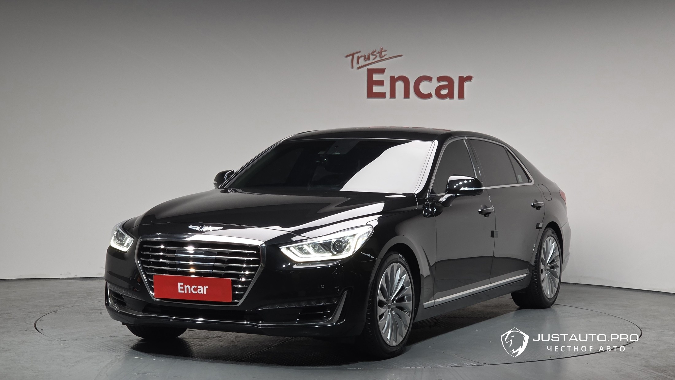 Автомобиль Genesis EQ900