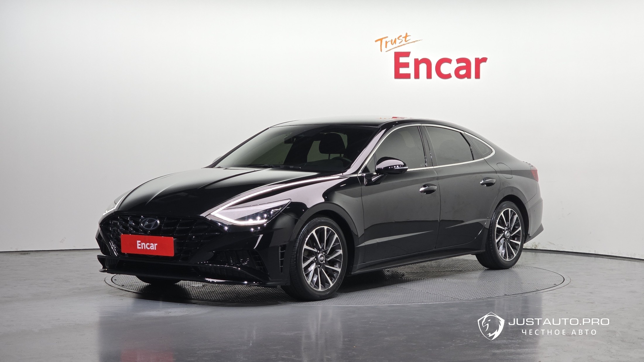 Автомобиль Hyundai Sonata