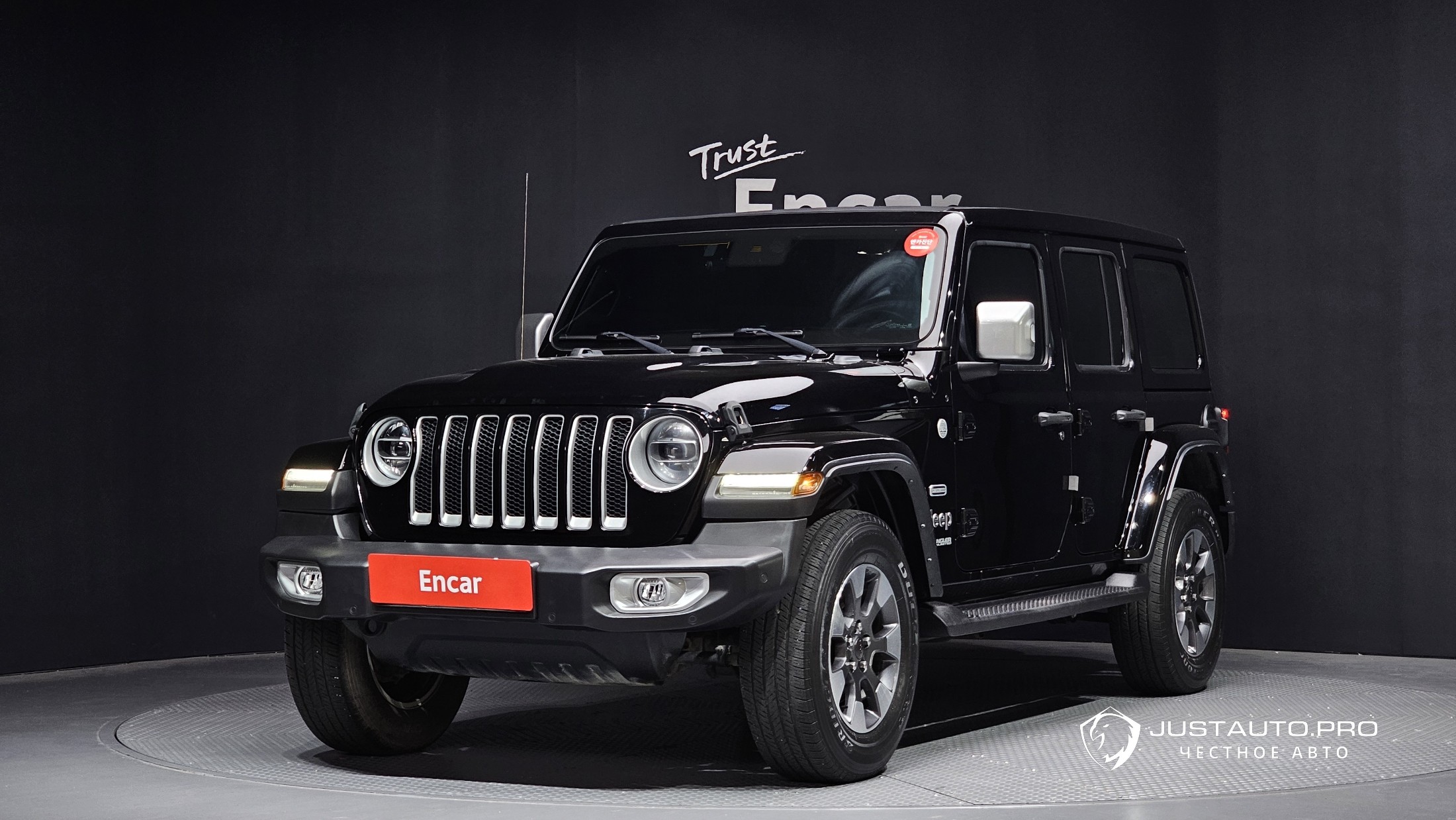 Автомобиль Jeep Wrangler