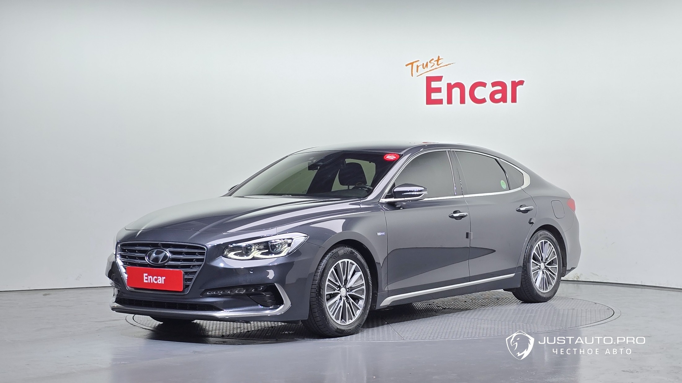 Автомобиль Hyundai Grandeur
