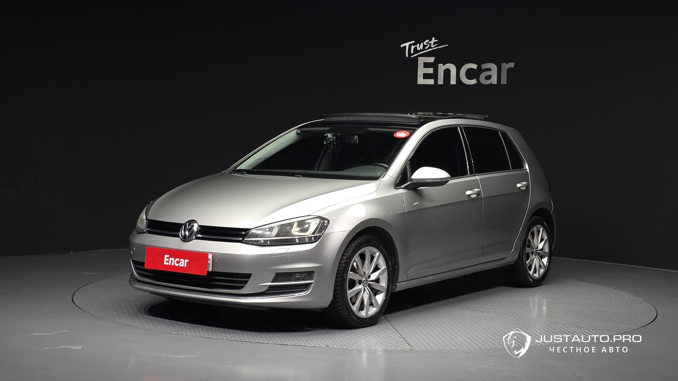 Автомобиль Volkswagen Golf