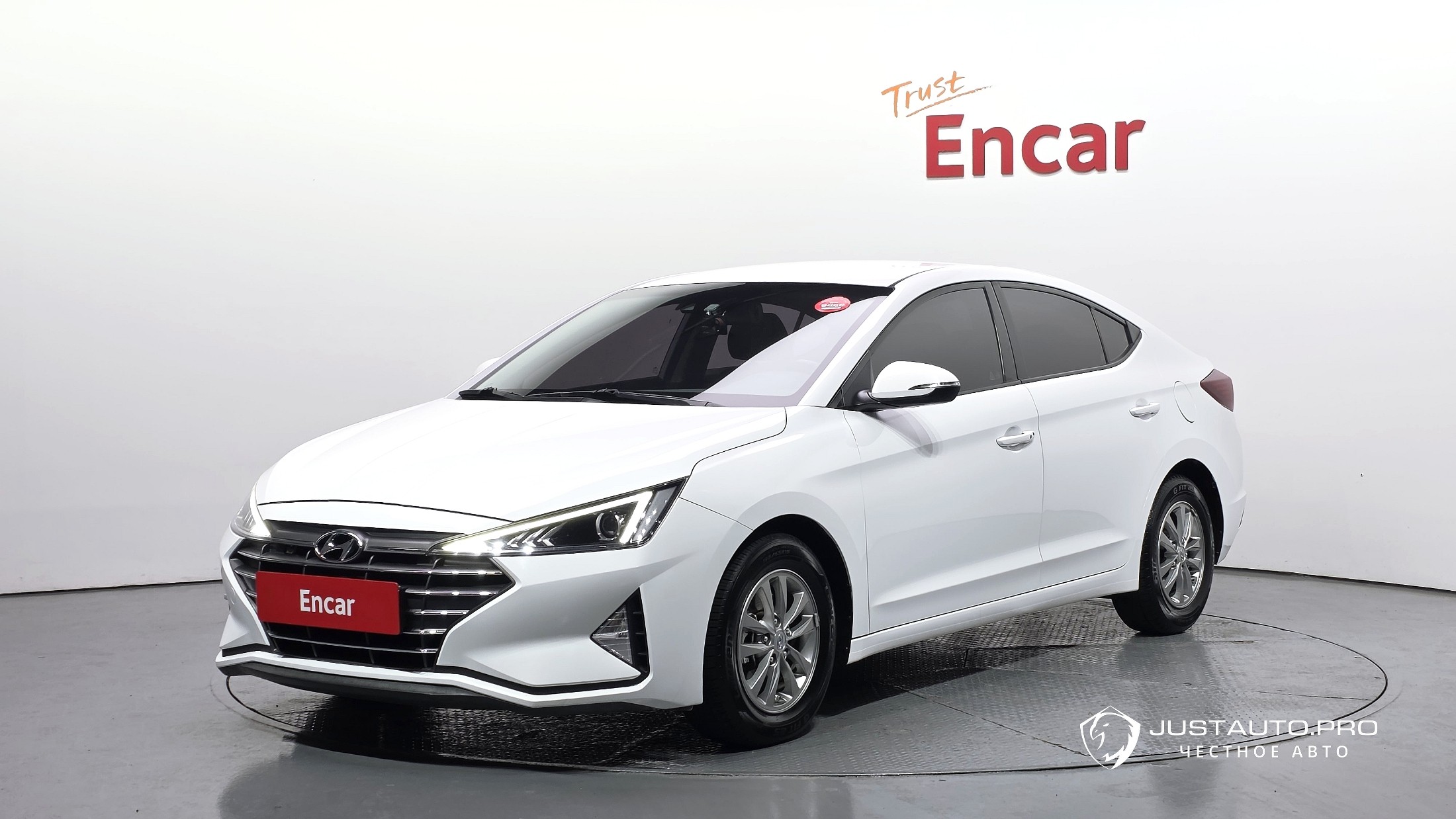 Автомобиль Hyundai AVANTE