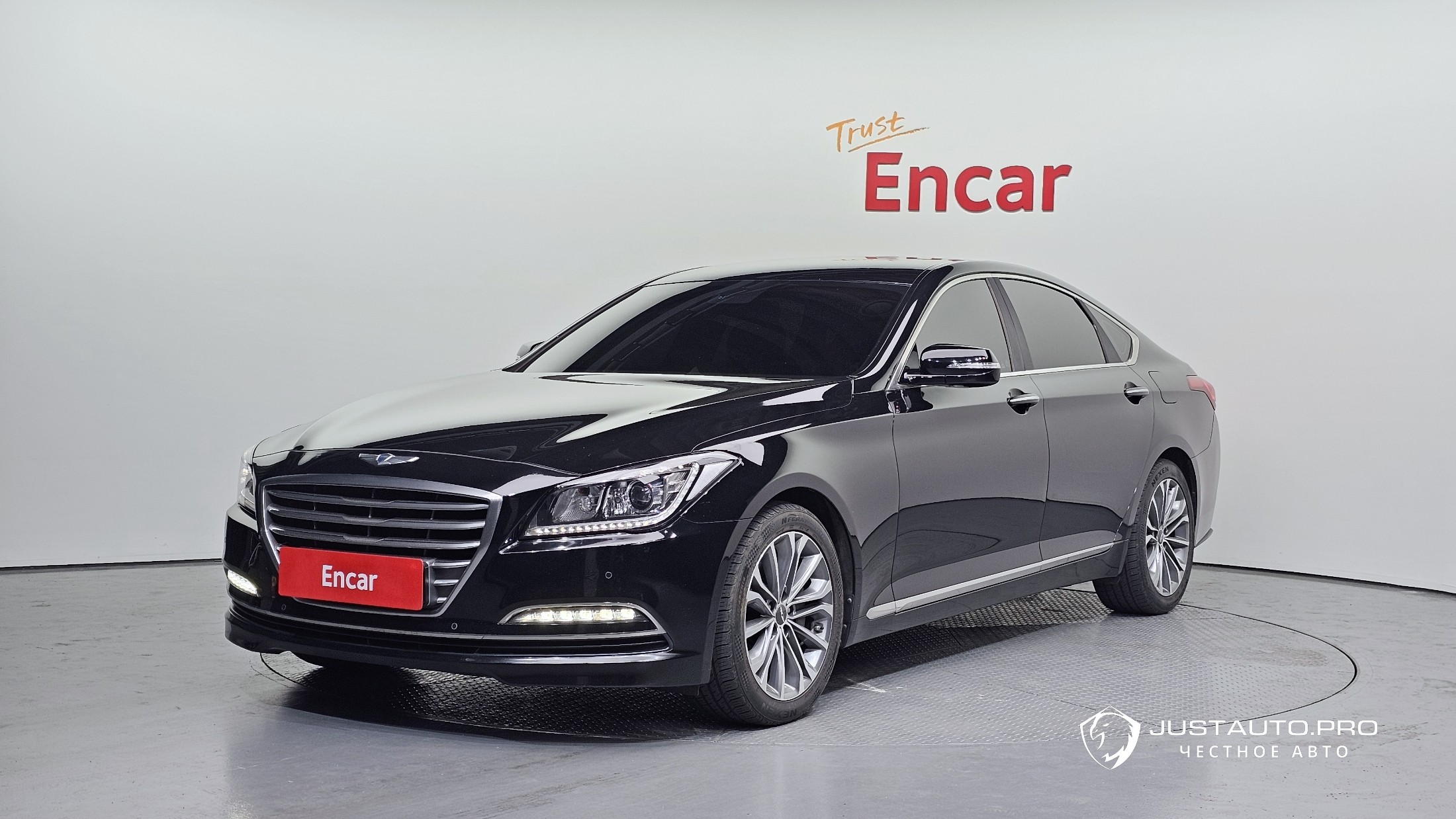 Автомобиль Hyundai Genesis