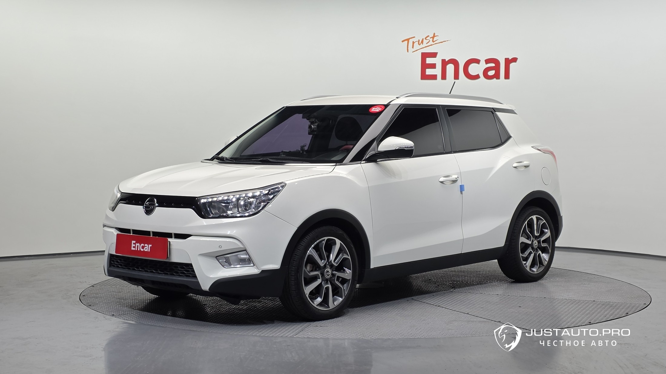Автомобиль KG_Mobility_Ssangyong TIBOLI