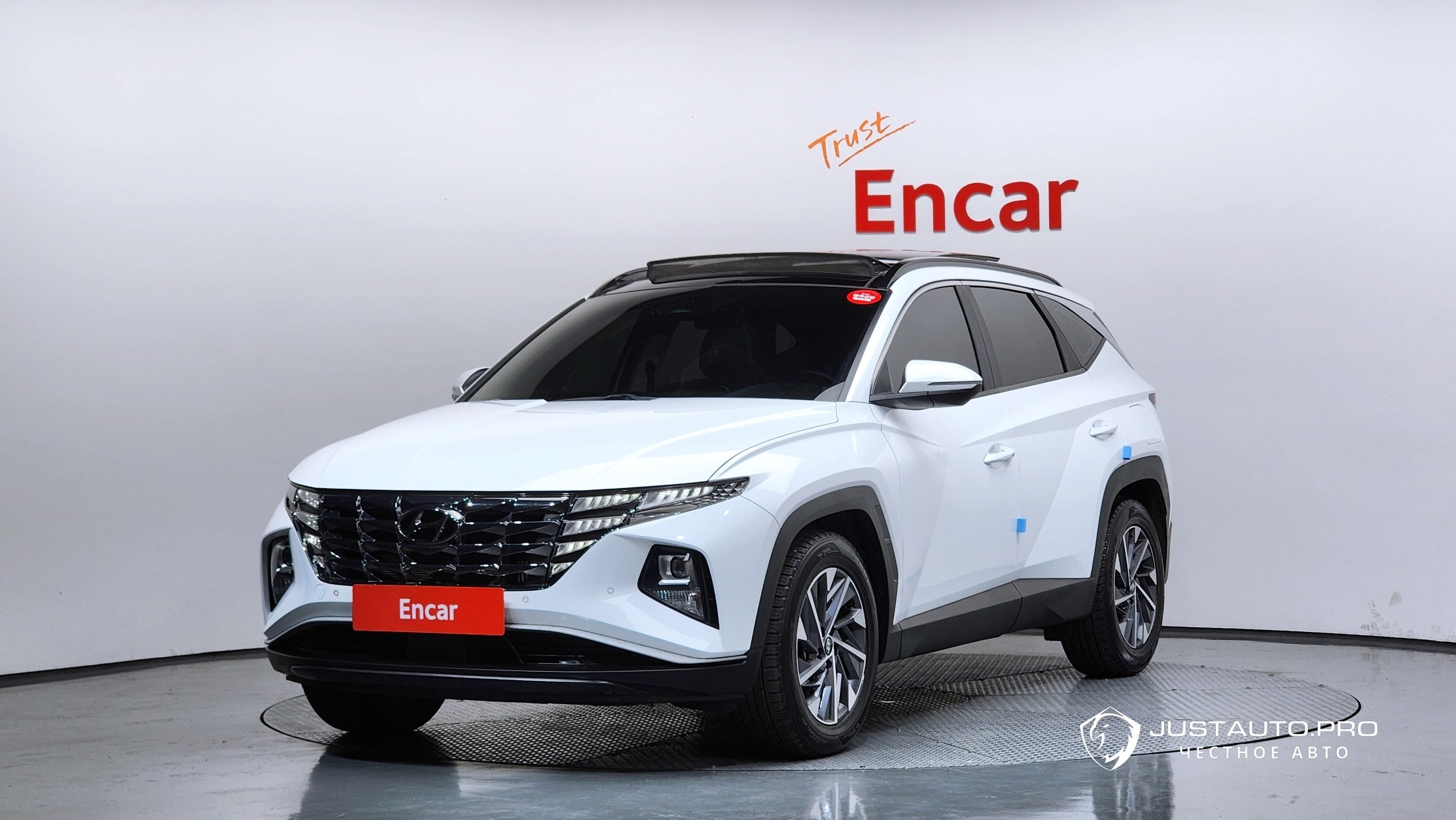 Автомобиль Hyundai Tucson