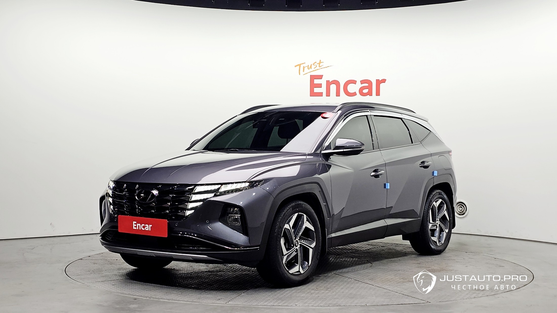 Автомобиль Hyundai Tucson