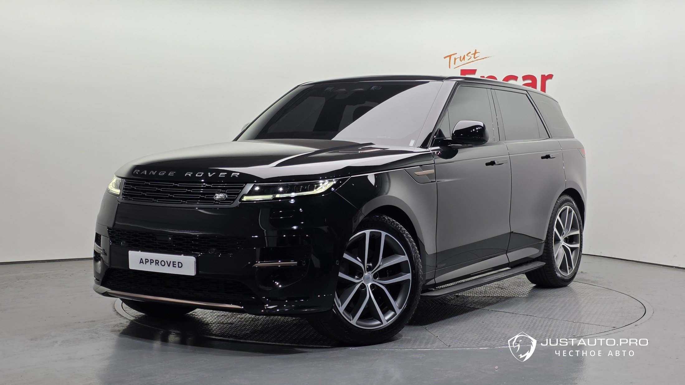 Автомобиль Land Rover Range Rover Sport