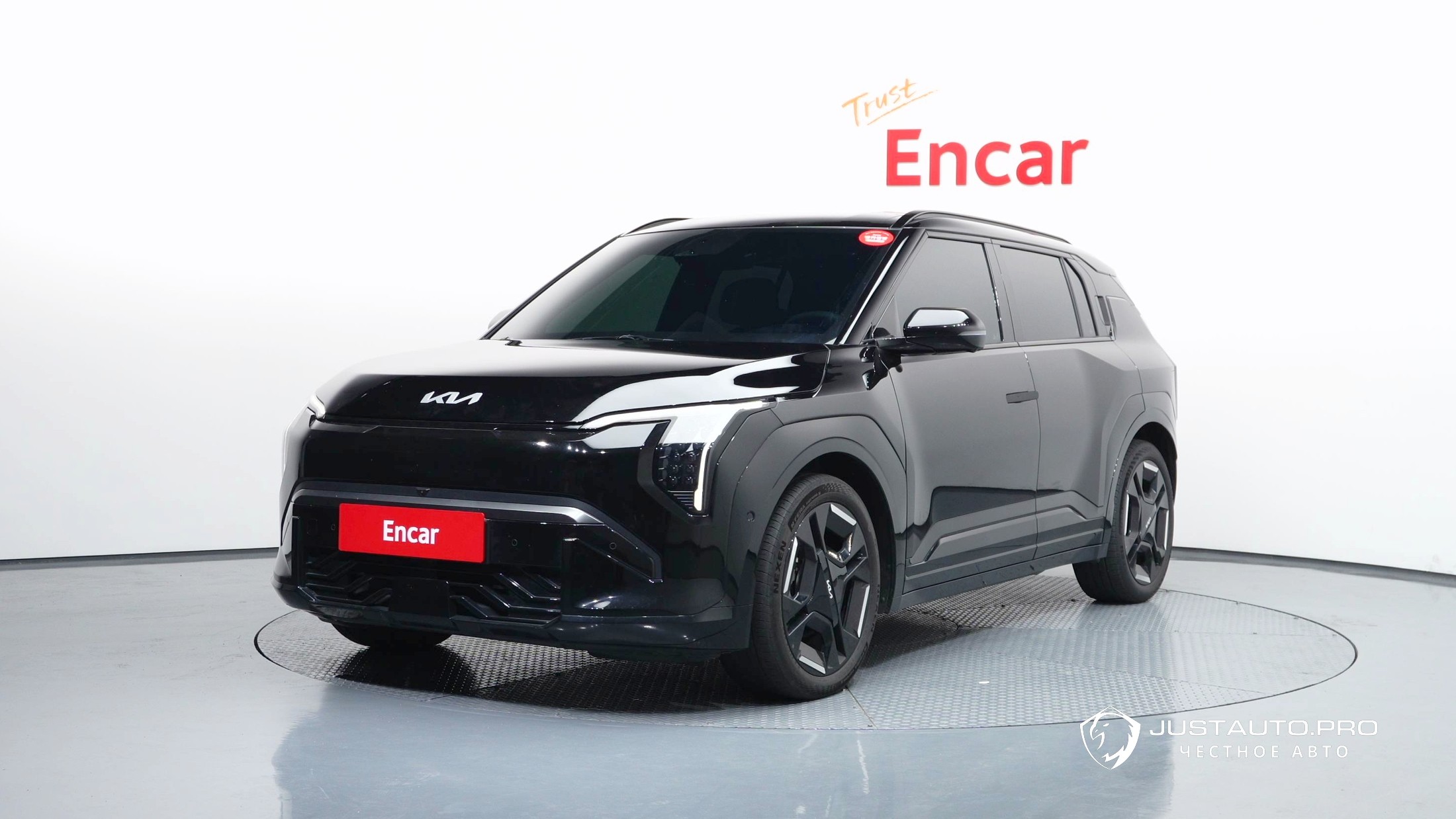 Автомобиль Kia EV3