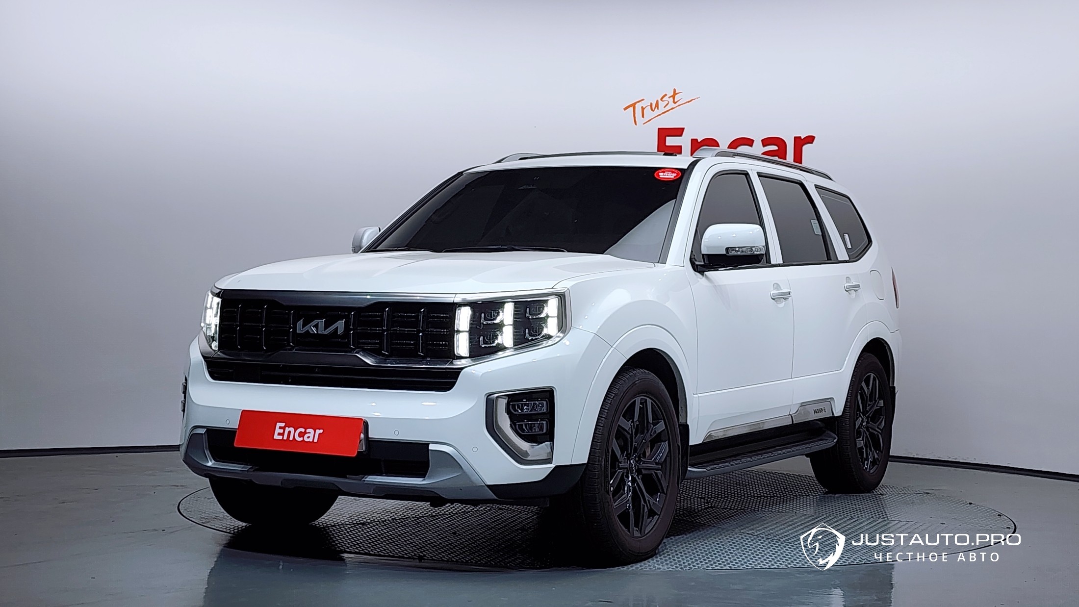 Автомобиль Kia Mohave