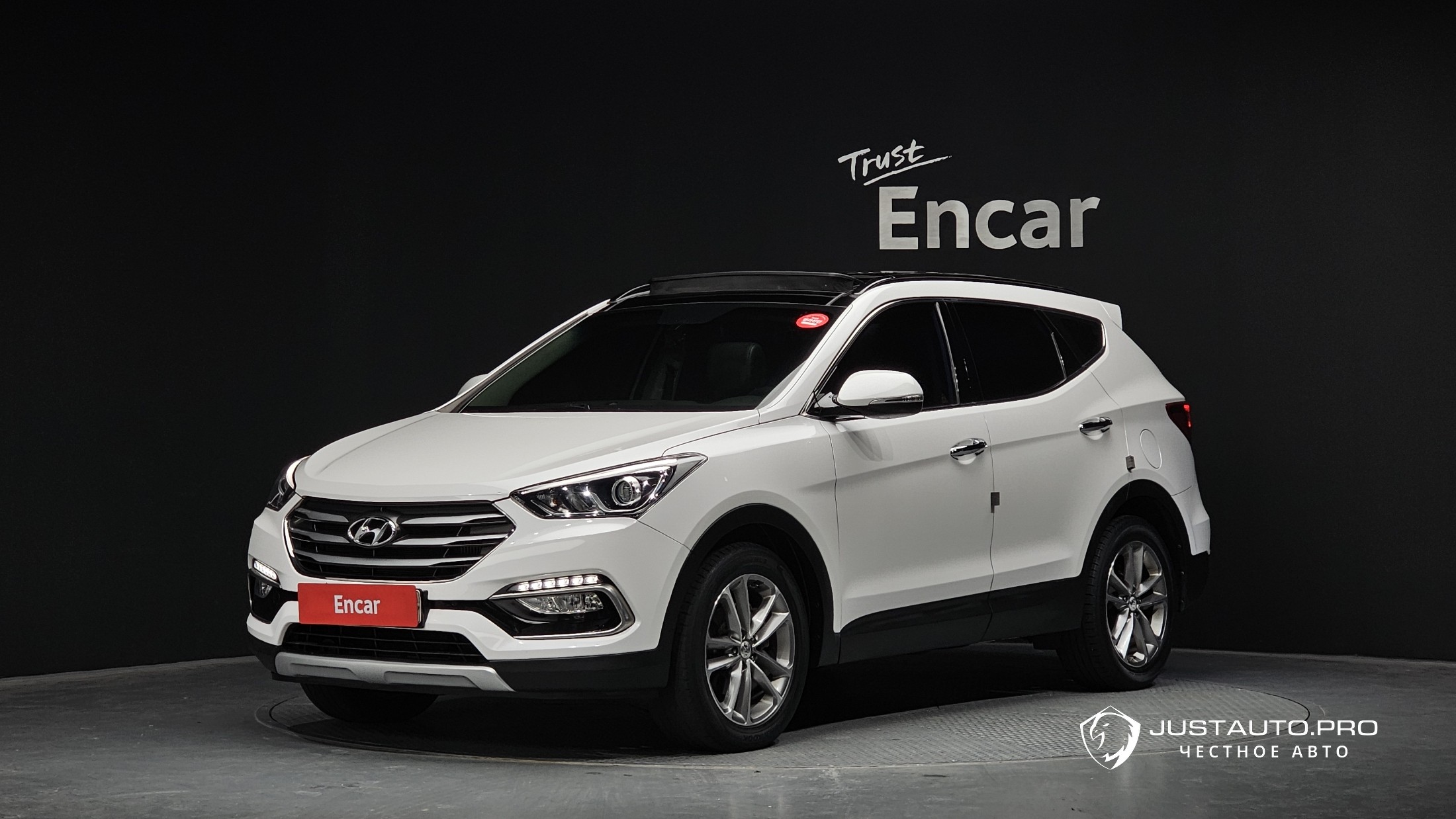Автомобиль Hyundai Santafe