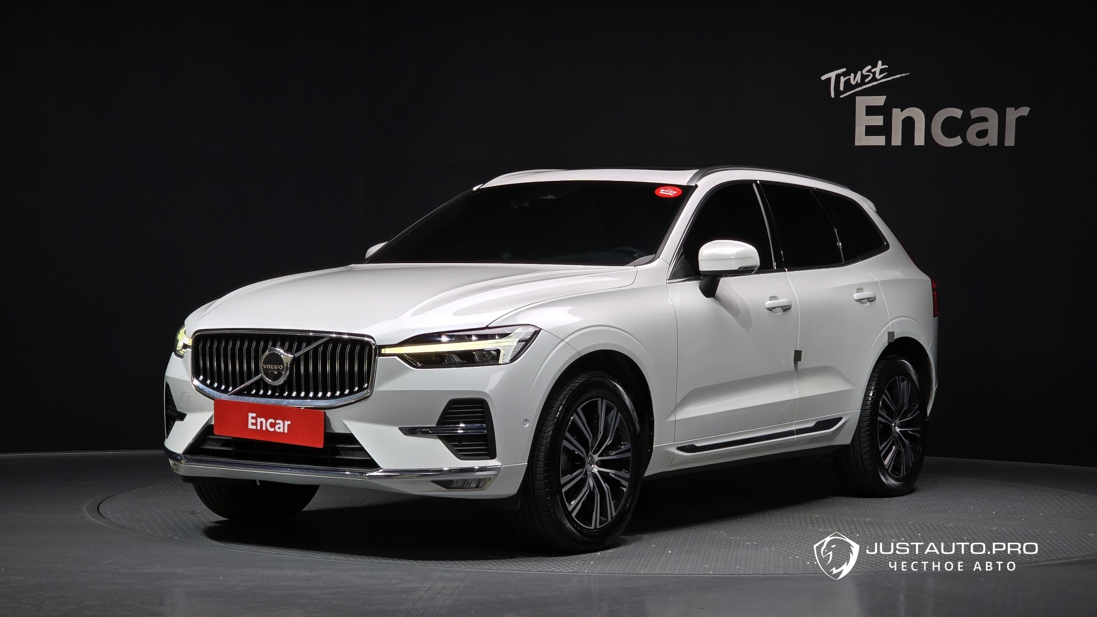 Автомобиль Volvo XC60