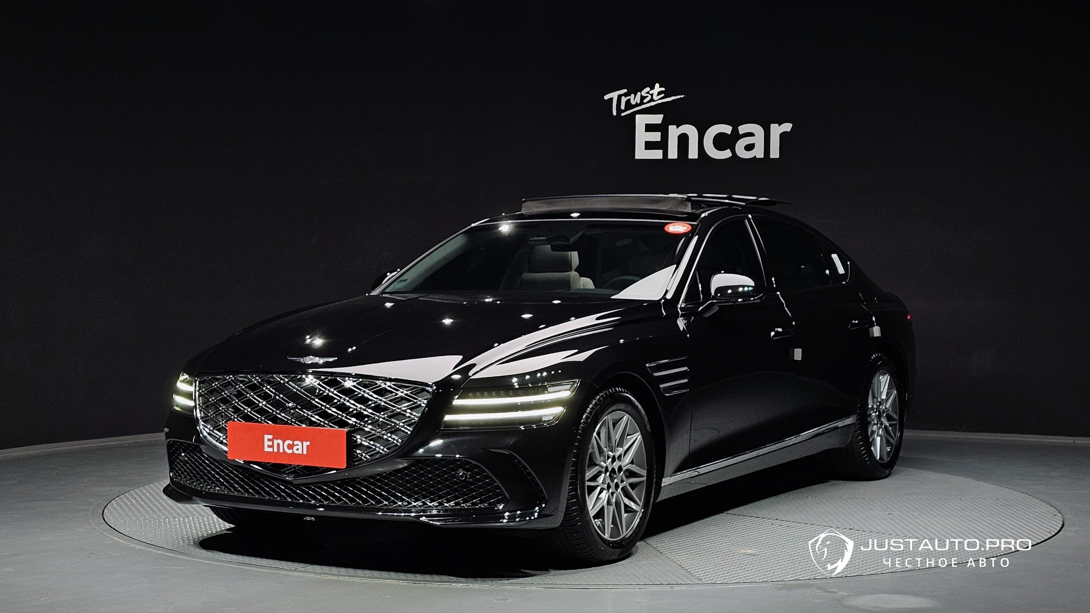 Автомобиль Genesis G80