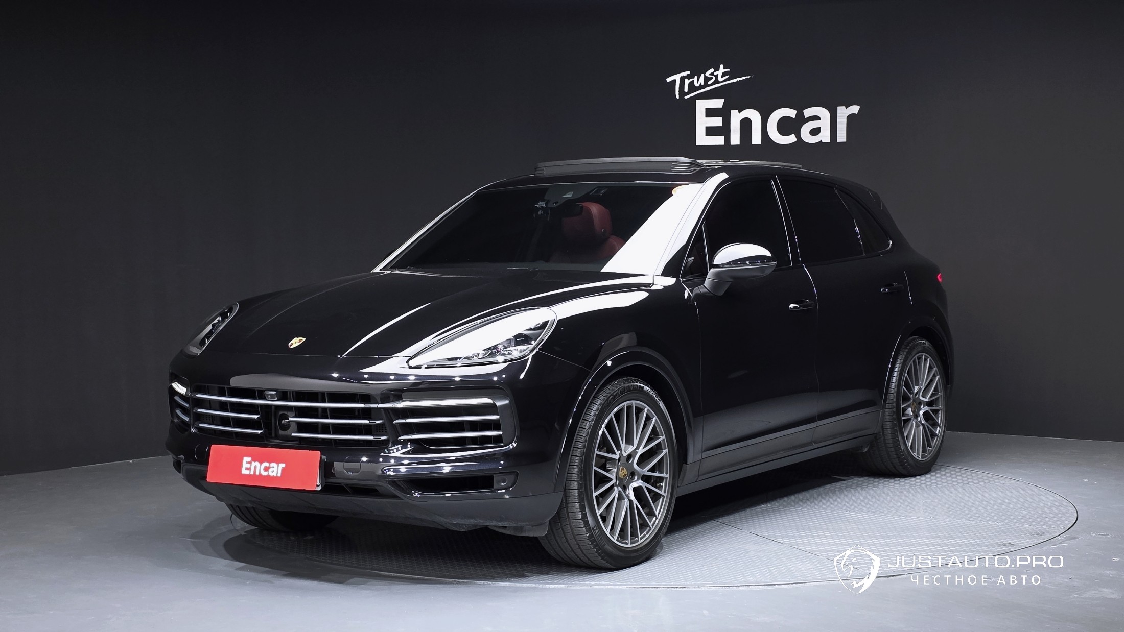 Автомобиль Porsche Cayenne