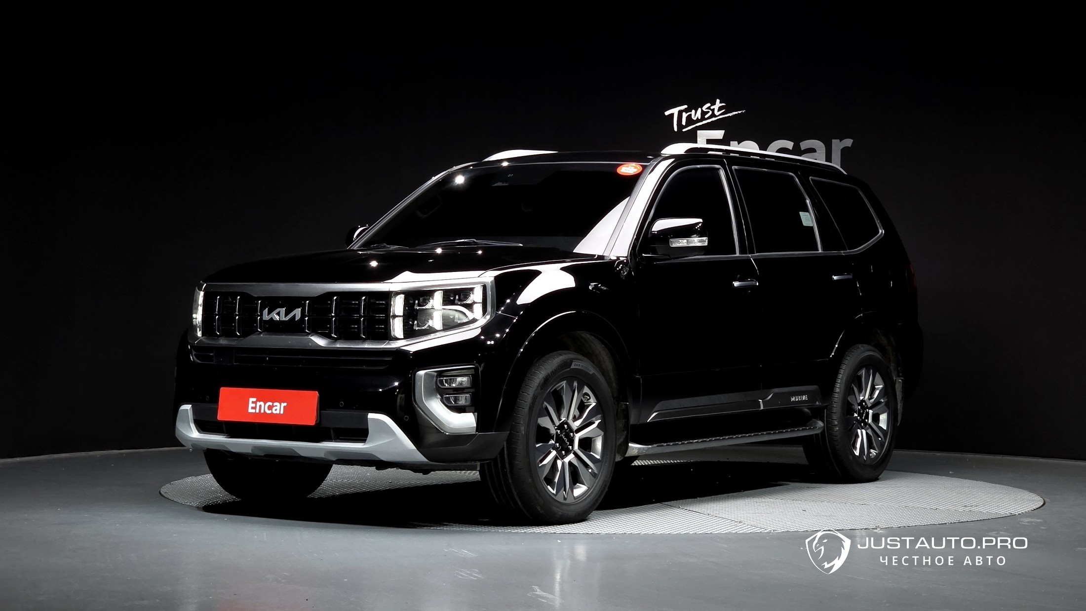 Автомобиль Kia Mohave