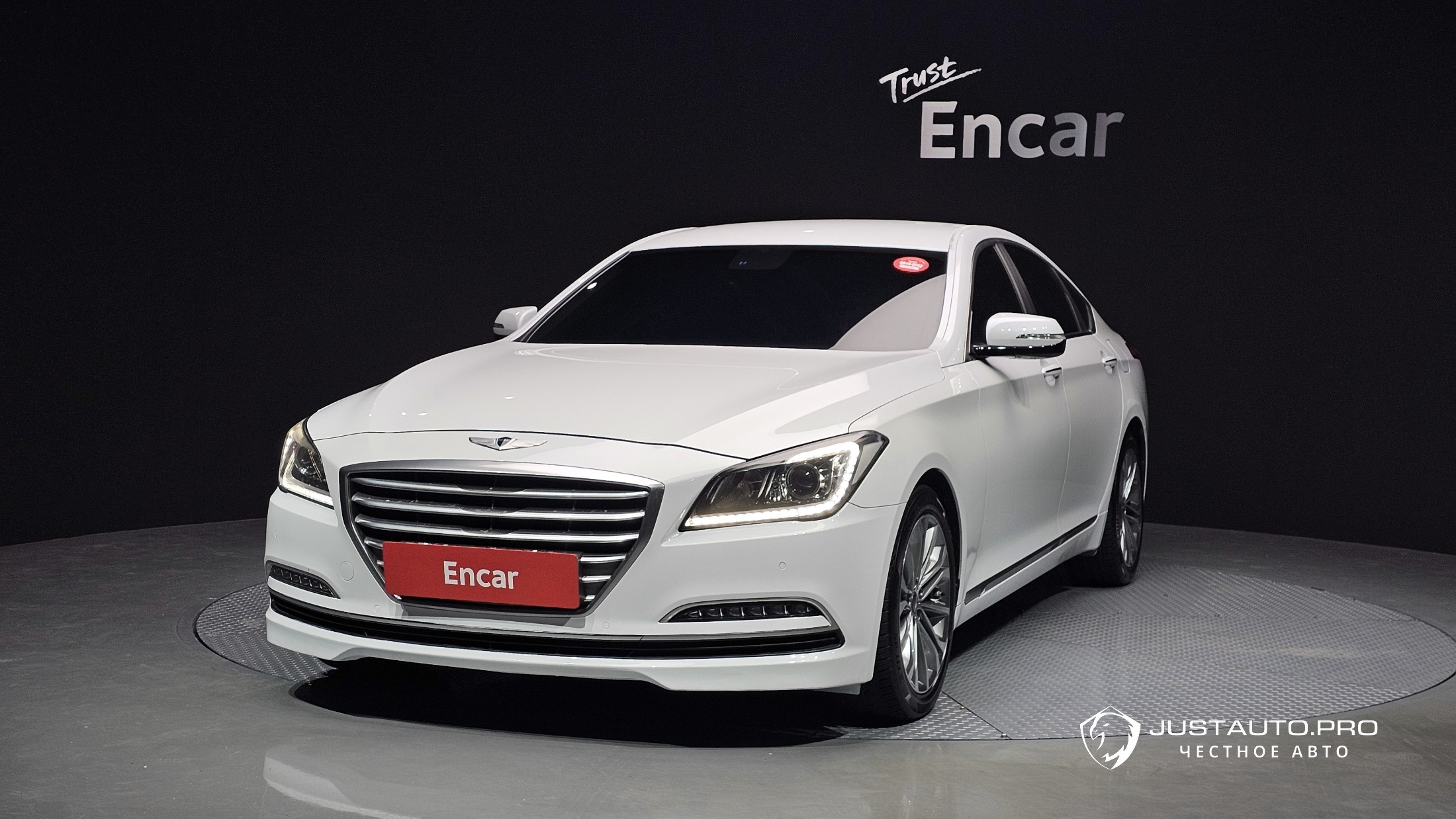 Автомобиль Hyundai Genesis