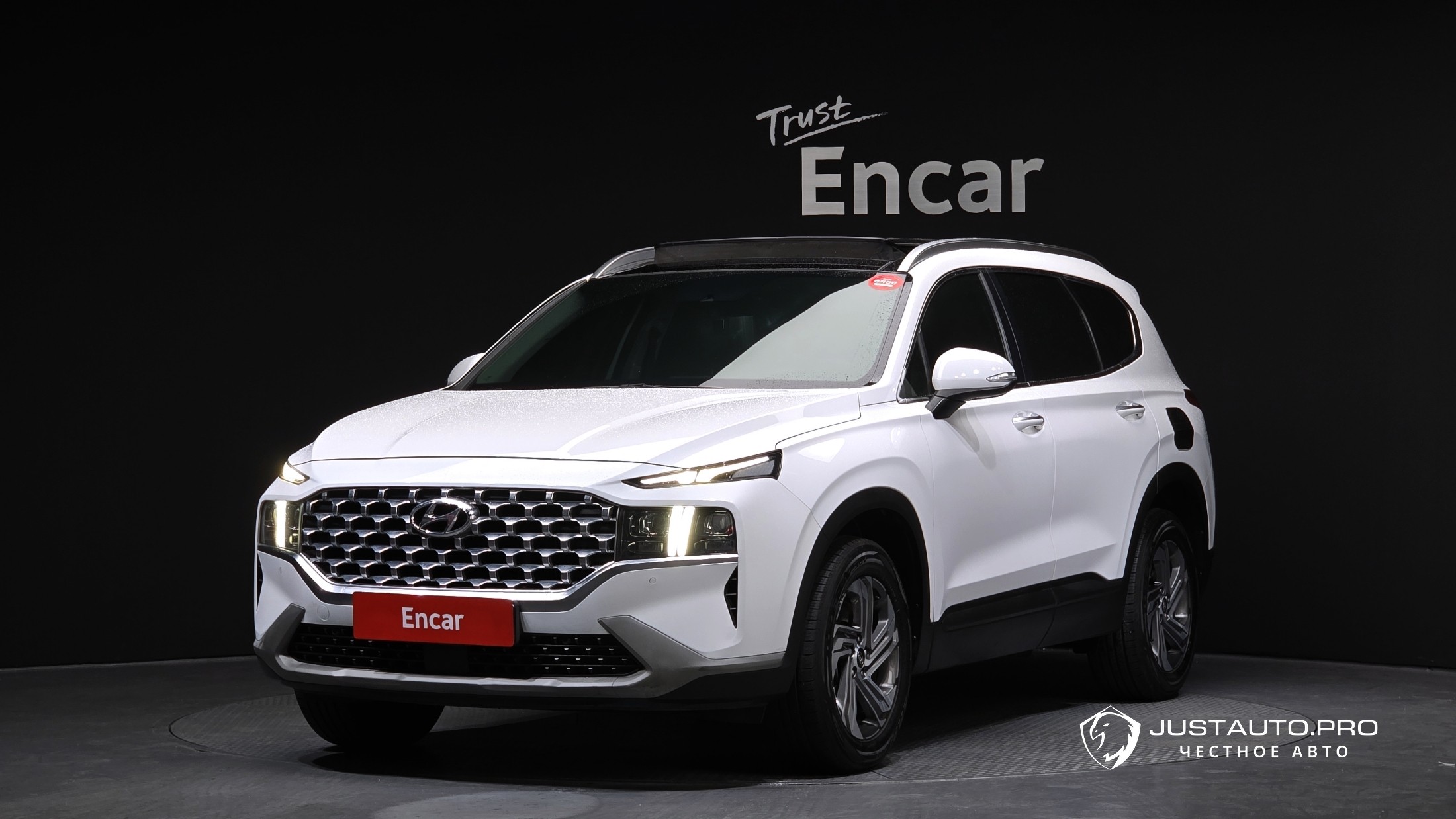 Автомобиль Hyundai Santafe