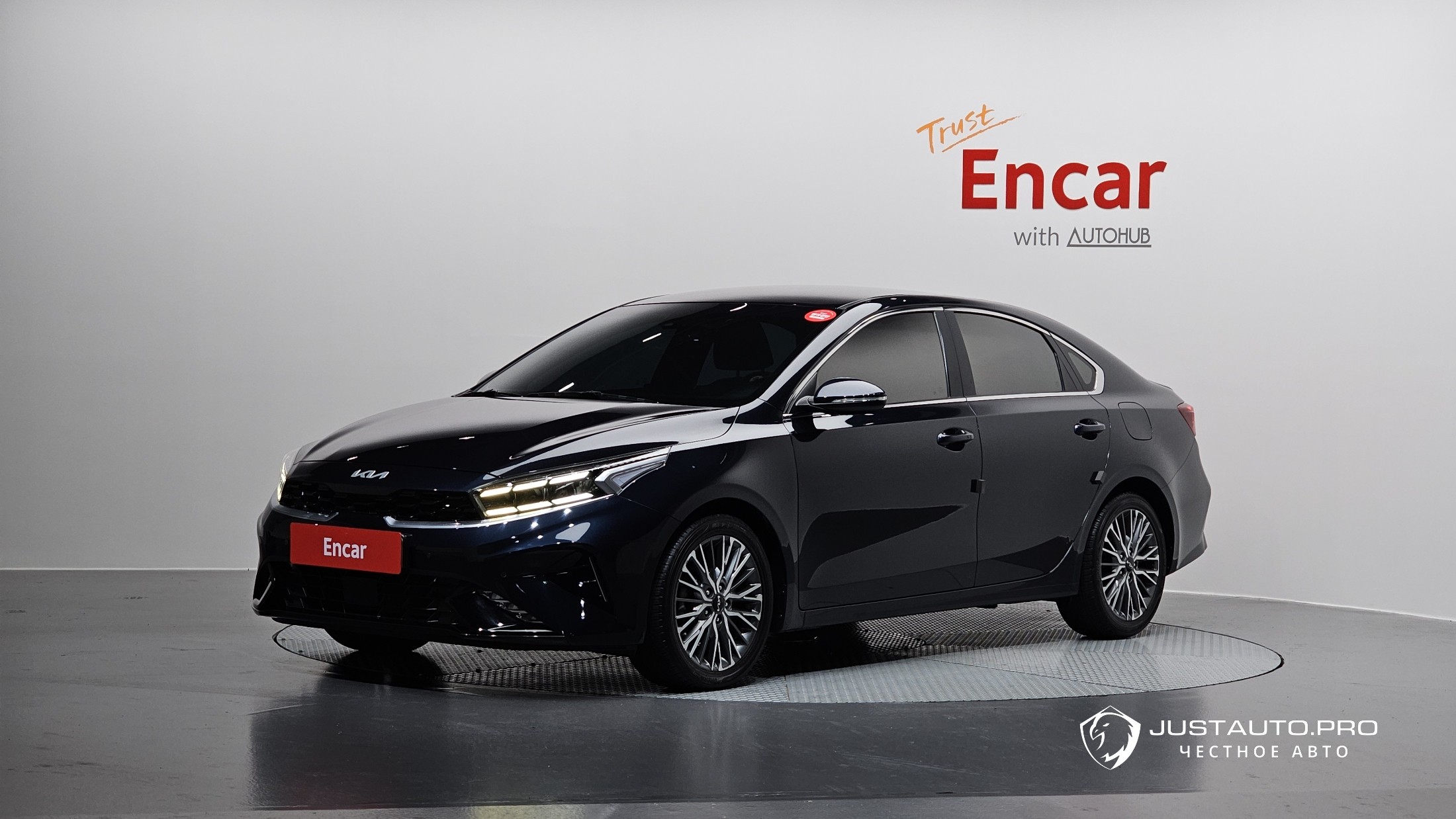 Автомобиль Kia K3